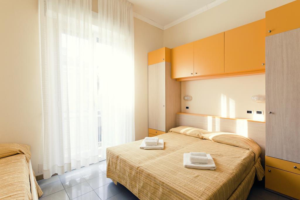 בלריה-איגאה מרינה Hotel Stanchini מראה חיצוני תמונה