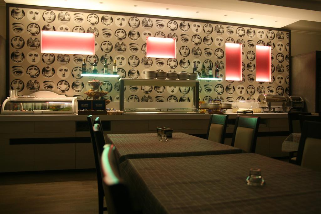 בלריה-איגאה מרינה Hotel Stanchini מראה חיצוני תמונה